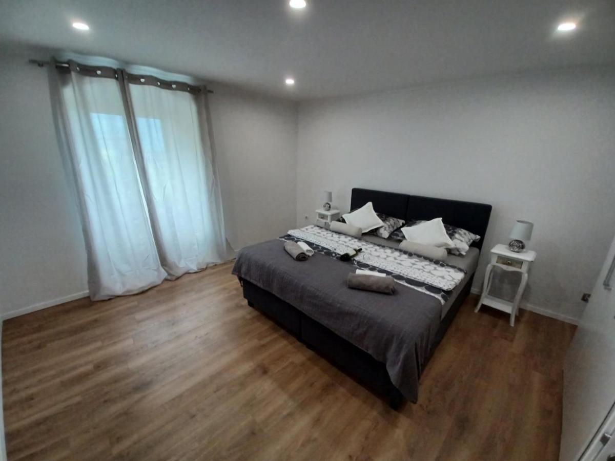 In The Centar Of Rijeka Apartamento Exterior foto